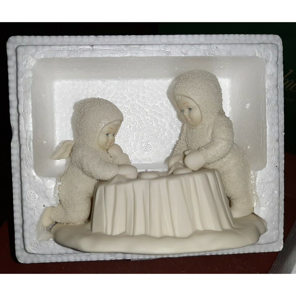 Dept 56 Snowbabies  Stars in a Row Tic Tac Toe  #68225 Angels Playing